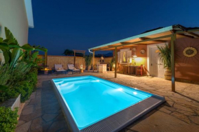 Kanela Cottages